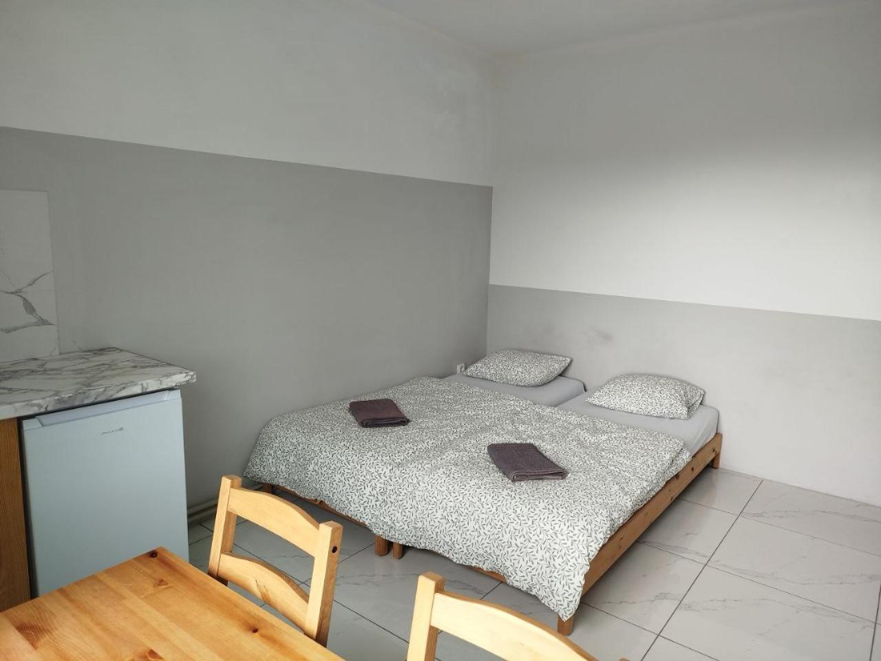 Appartement Za Ohradami à Závažná Poruba Extérieur photo